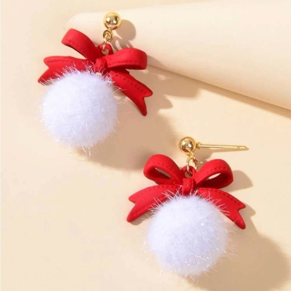 New Holiday earrings - Picture 3 of 4